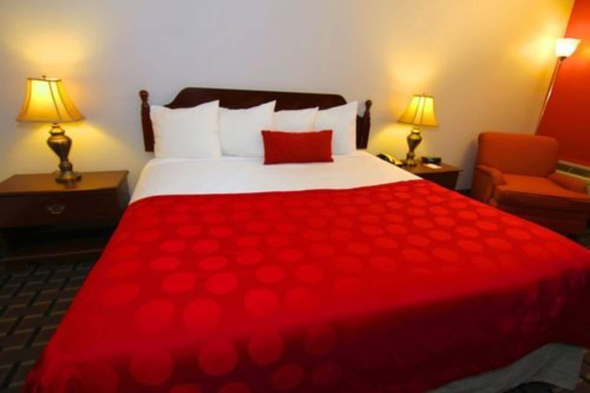 Ramada By Wyndham Henderson/Evansville Buitenkant foto