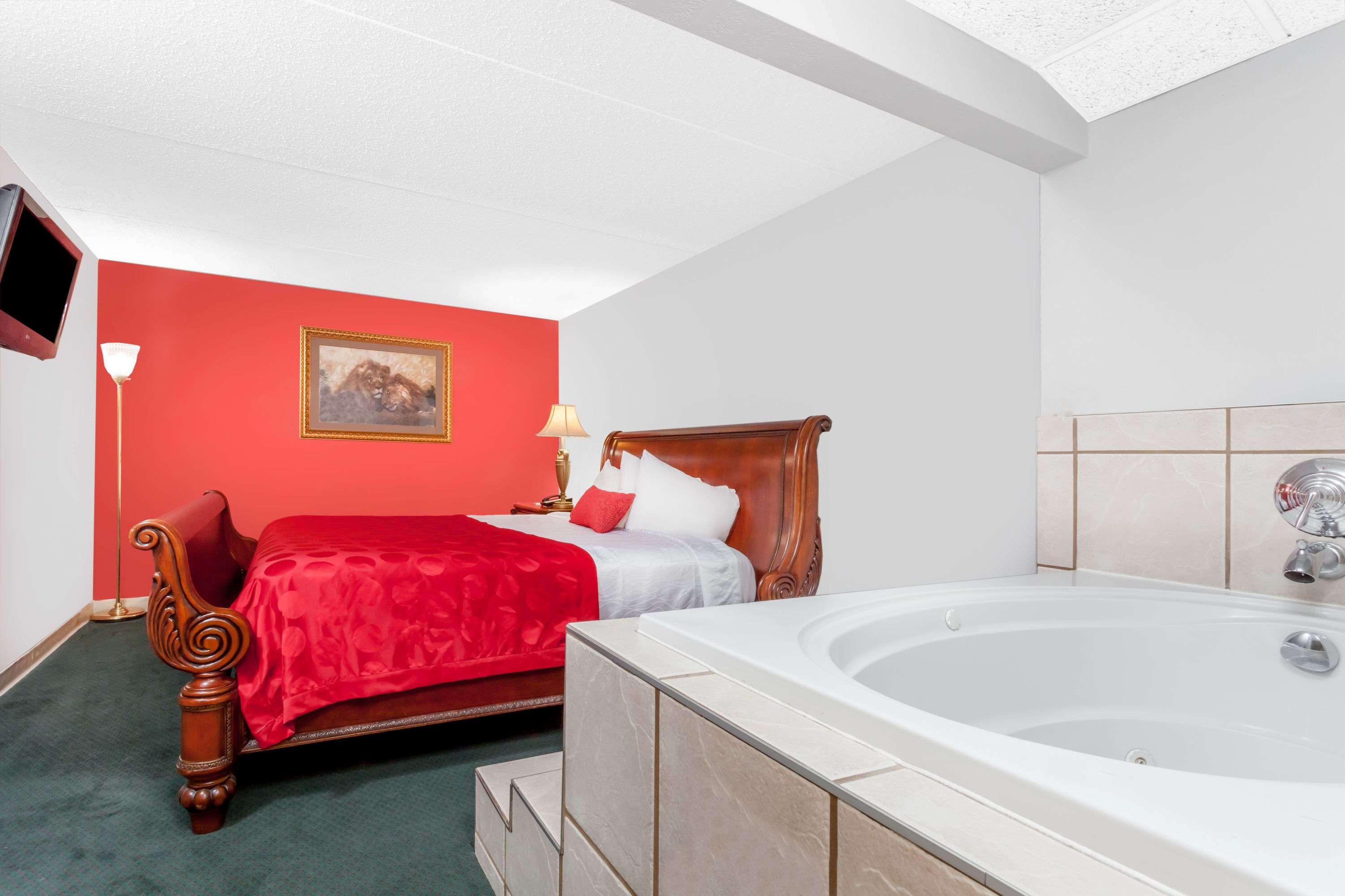 Ramada By Wyndham Henderson/Evansville Buitenkant foto
