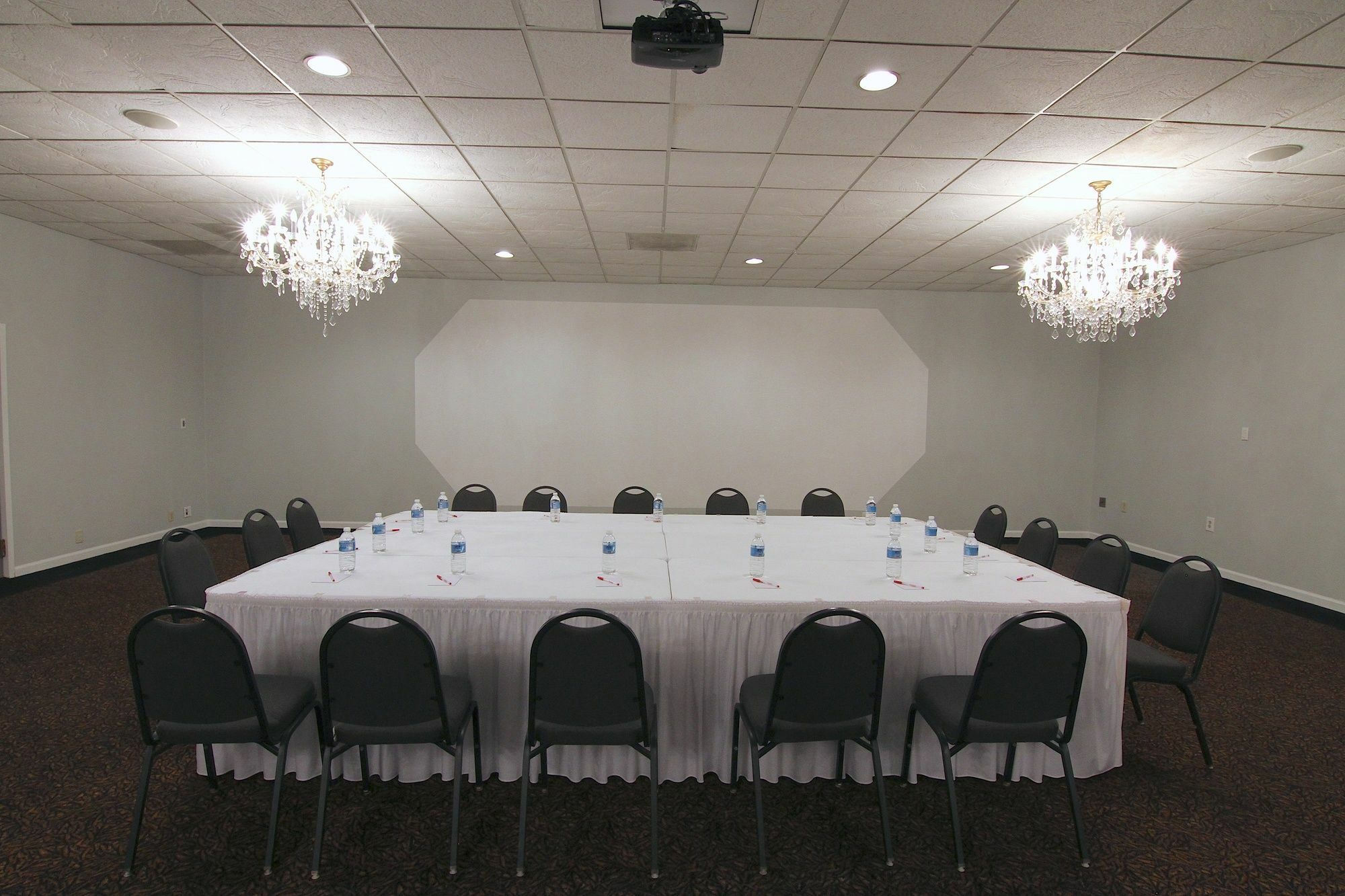 Ramada By Wyndham Henderson/Evansville Buitenkant foto